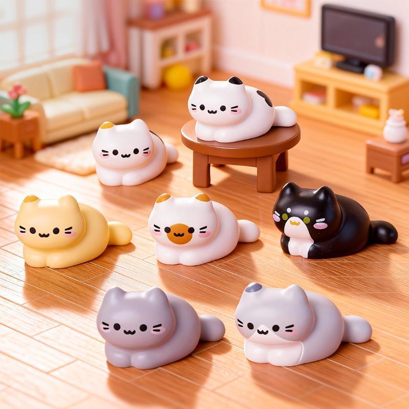 Desk Setup Nature - 8 Buah Patung Miniatur Kucing Lucu