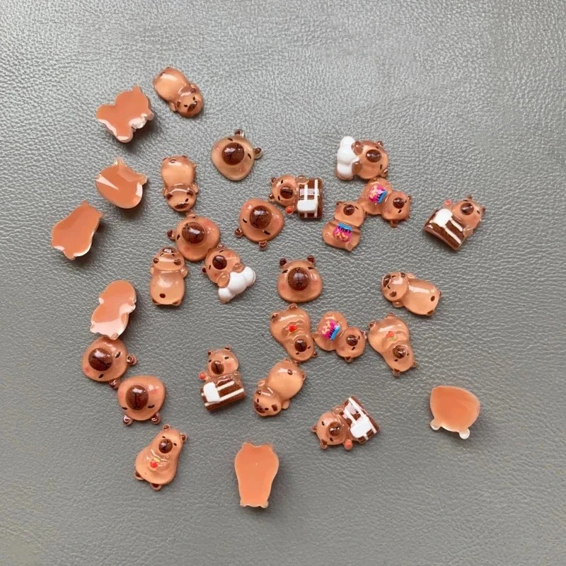 100pcs Figur Mini Capybara Hia - Desk Setup Nature ulasan dan harga