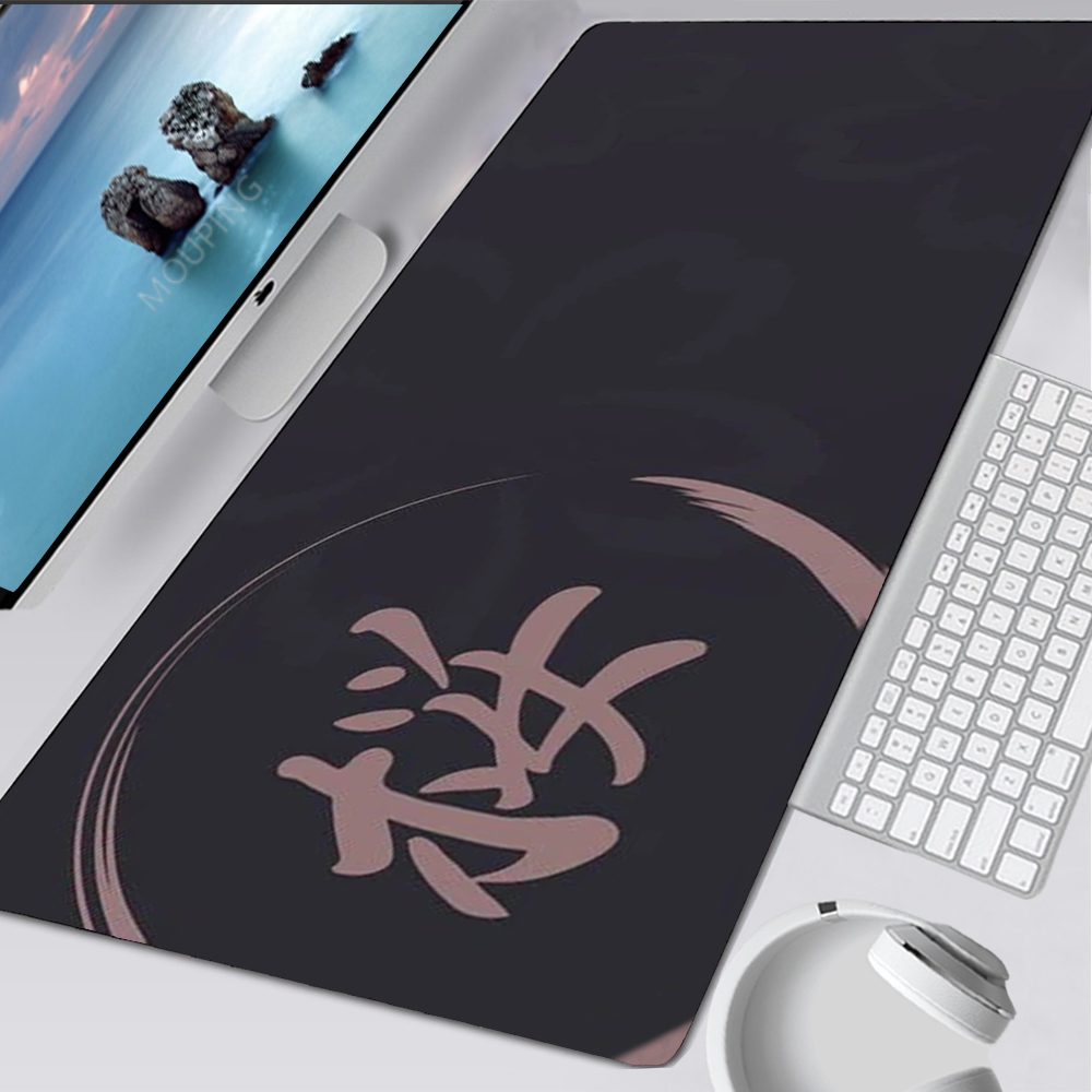 Alas Mouse Hitam dan Putih Kan - Desk Setup Black And White ulasan dan harga